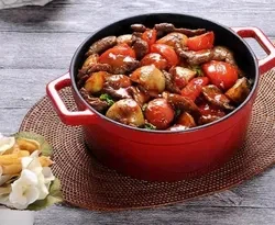 Cast Iron Cooking Pot